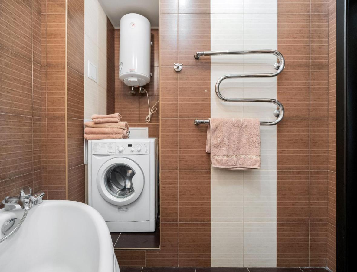 Lux Apartment Gorkiy Park Charkiw Exterior foto
